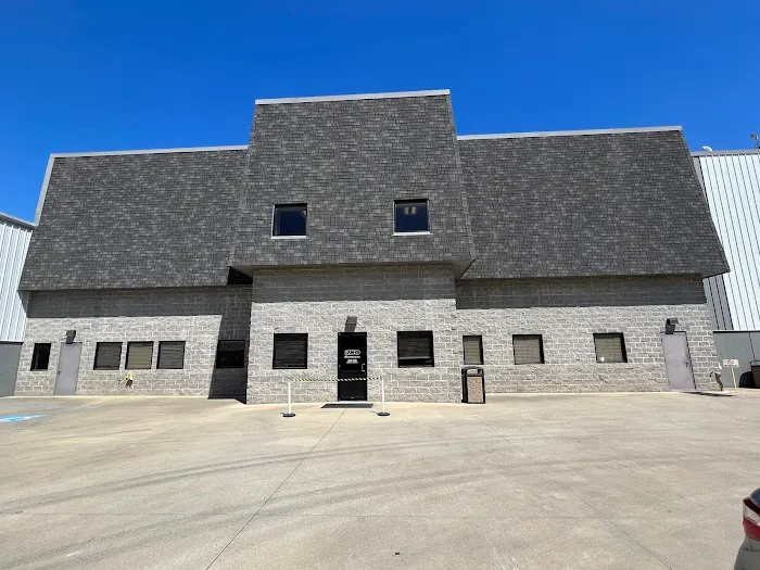 Super Roofers Picture 2