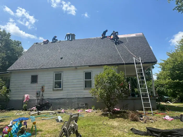 Dynamic Roofing MI Picture 5