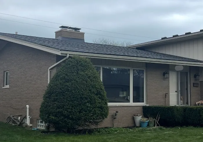 Roofman USA Picture 1