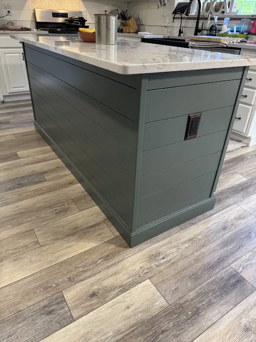 MCM Services Inc - ROOFING/WINDOWS/SIDING Picture 8