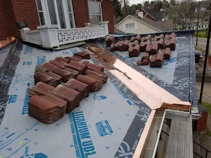 Hardt Roofing llc Picture 5