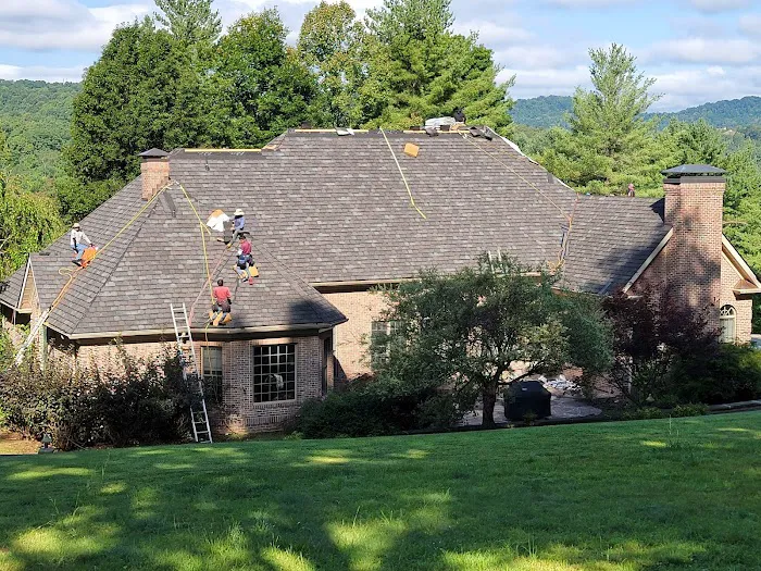 Hardt Roofing llc Picture 7