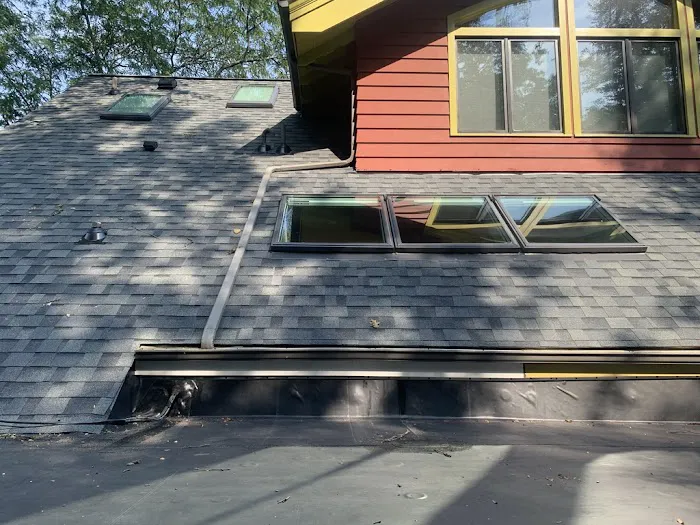 Neighborhood Roofing Picture 8