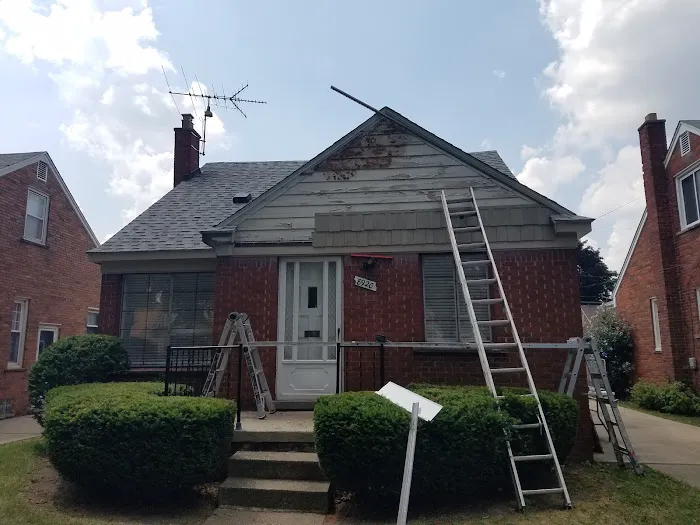 Advantage Roofing & Construction LLC Picture 4