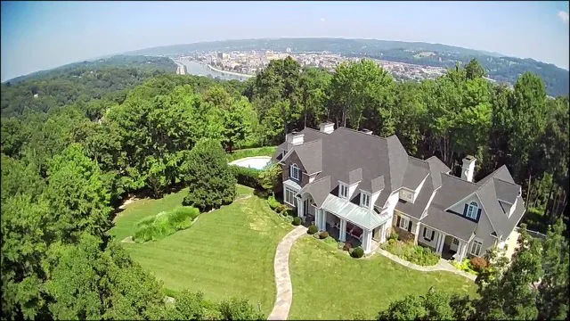 Design Roofing Picture 2