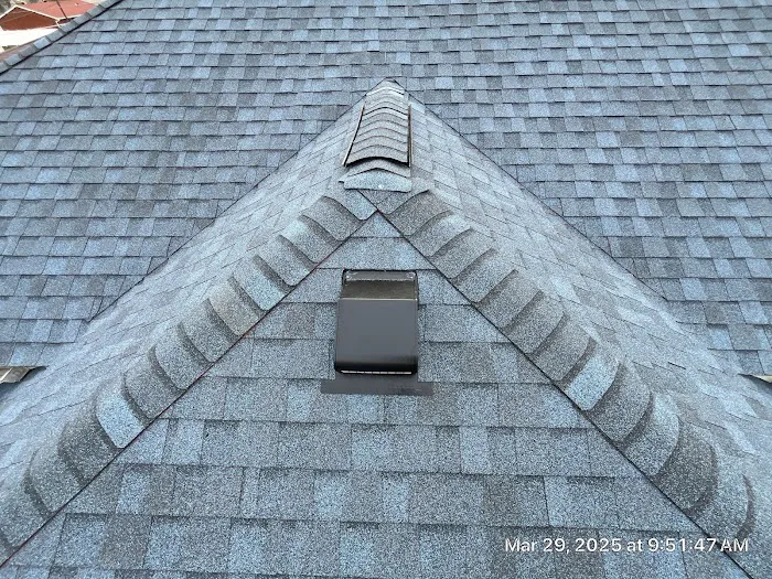 Gardner's Roofing Picture 1