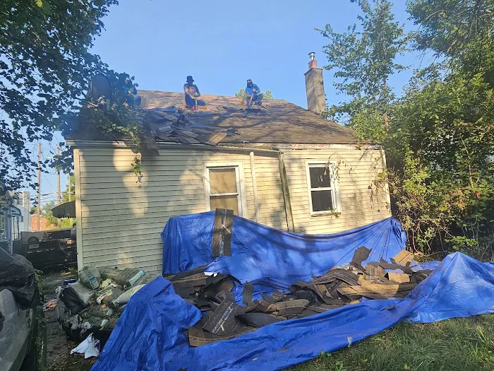 Chucks Roofing Company Inc. Picture 3