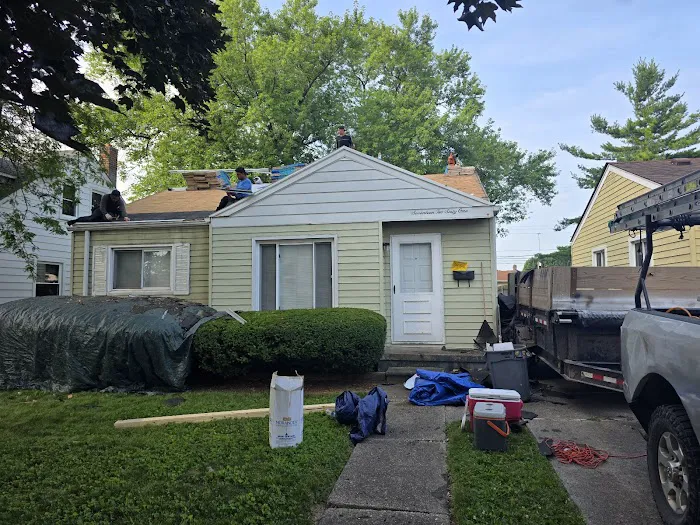 Chucks Roofing Company Inc. Picture 2