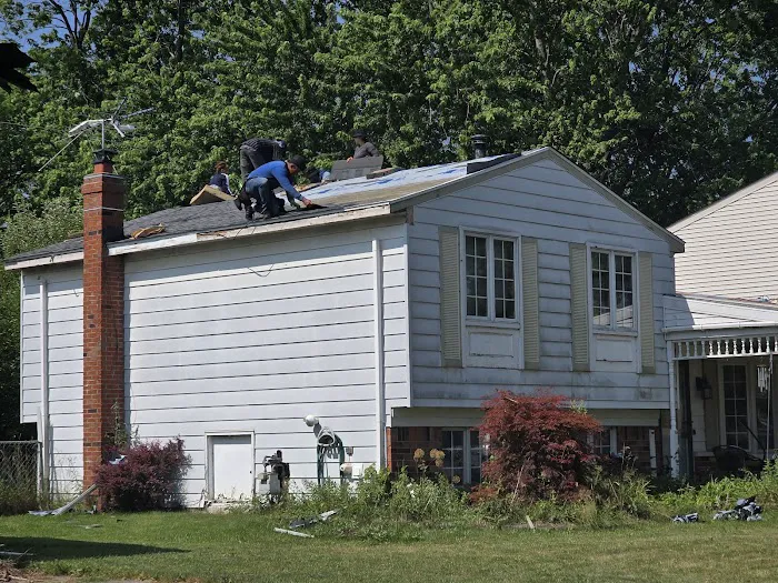 Chucks Roofing Company Inc. Picture 4