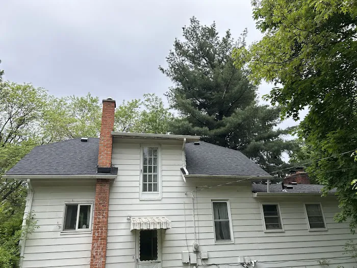 Chucks Roofing Company Inc. Picture 5