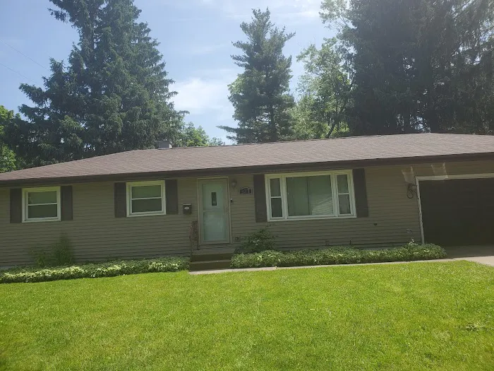 Randy's Roofing & Siding Picture 6