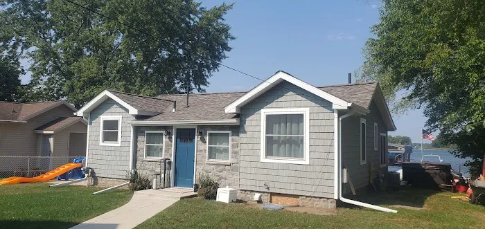 J. Wrozek Roofing & Home Improvements Picture 3