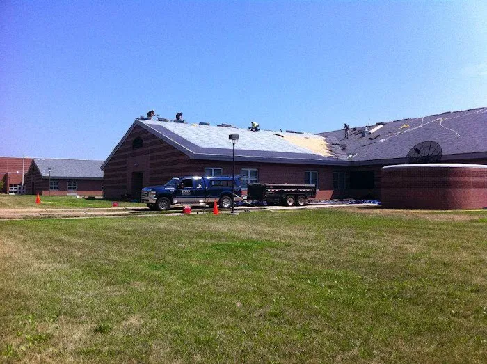 Lyster Exteriors Picture 3