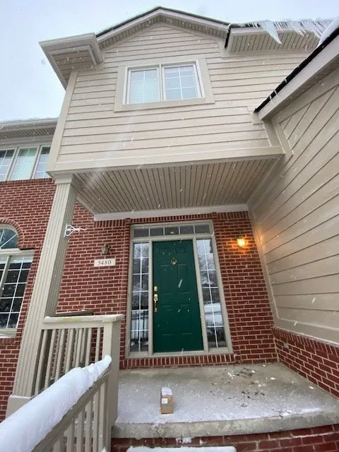 Plymouth Roofing & Siding Picture 1