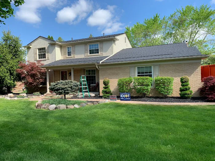 Home Exteriors of Michigan Picture 2