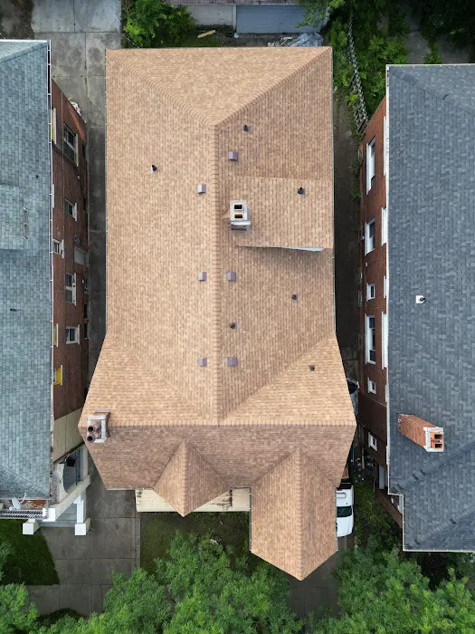 Pete's Roofing Picture 4