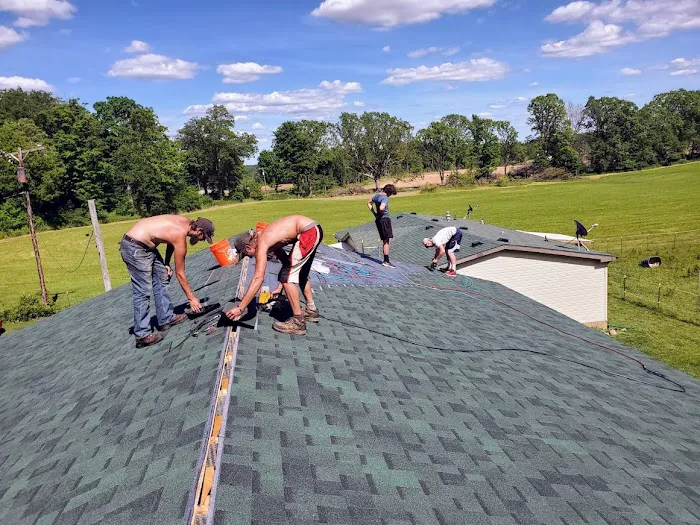 Cornstubble's Roofing LLC Picture 1