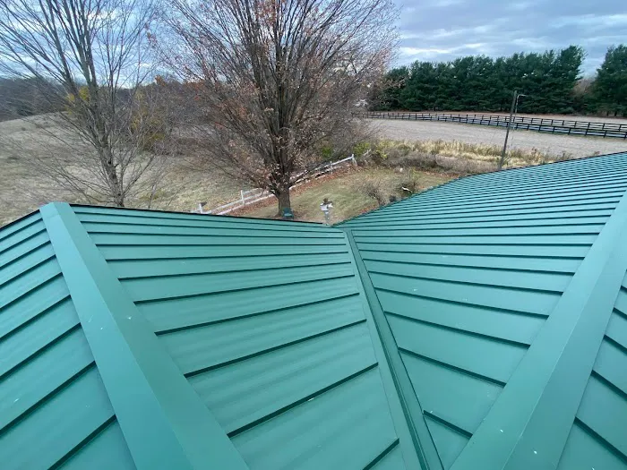 HandCraft Roofing Picture 3