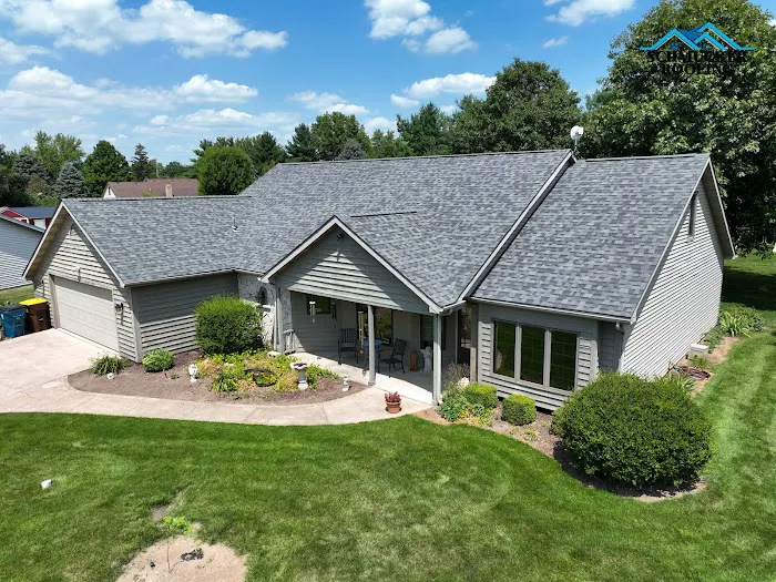 Schmucker Roofing Picture 5