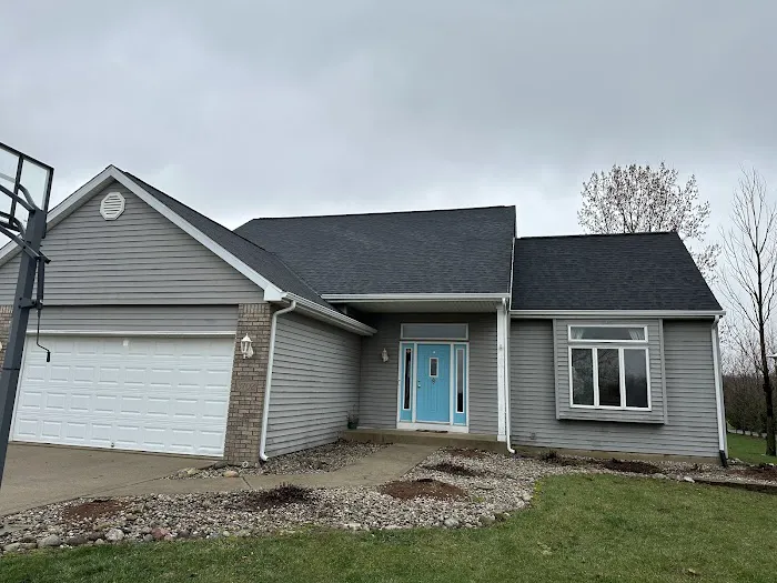 Schmucker Roofing Picture 8