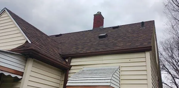 T&M Roofing Picture 2