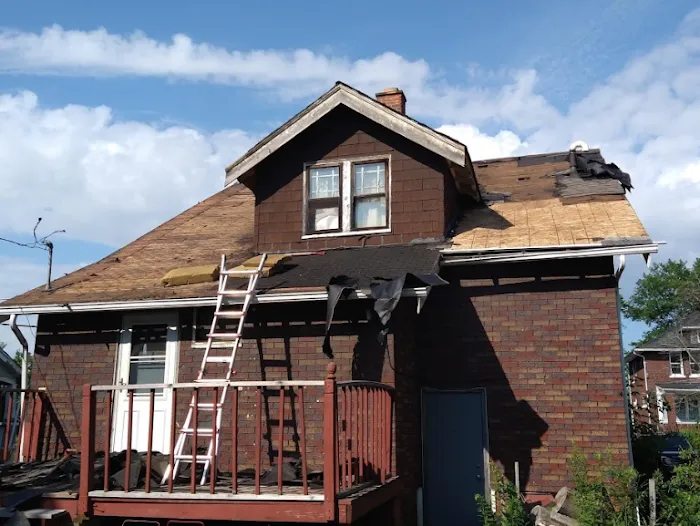 Detroit Roofers Picture 2