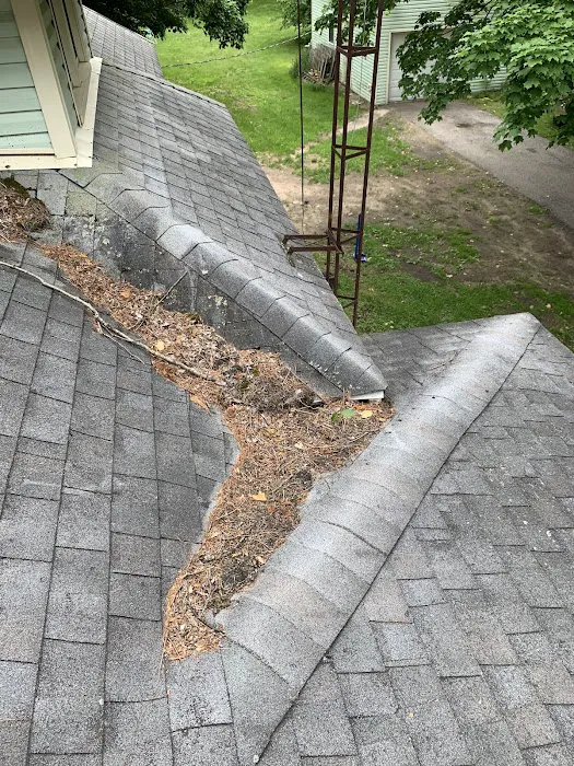 A ROOF ABOVE LLC Picture 1