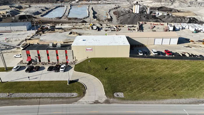 Eicher Roofing Solutions, LLC Picture 2