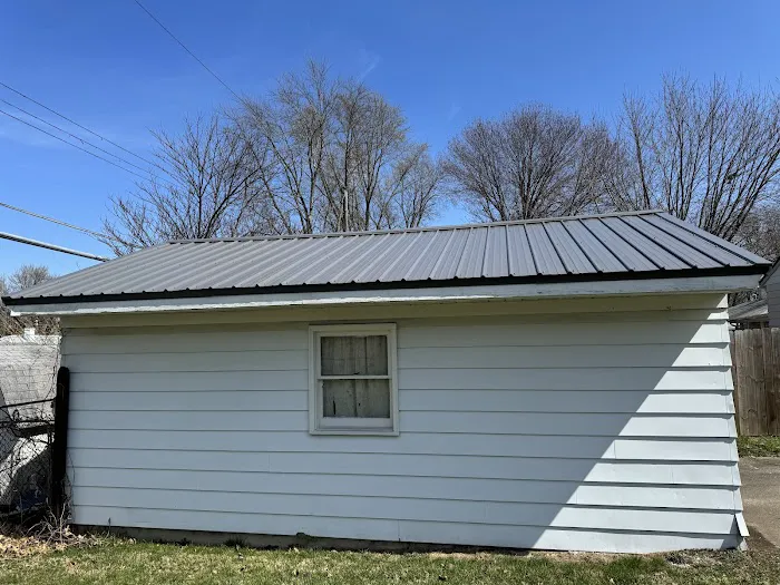 E G Roofing LLC Picture 5