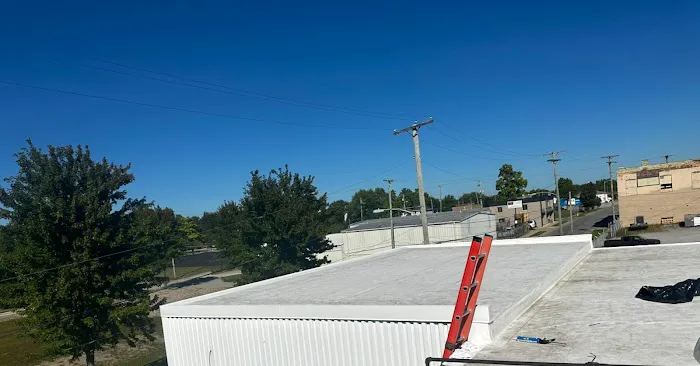 A&T ROOFING, LLC Picture 5