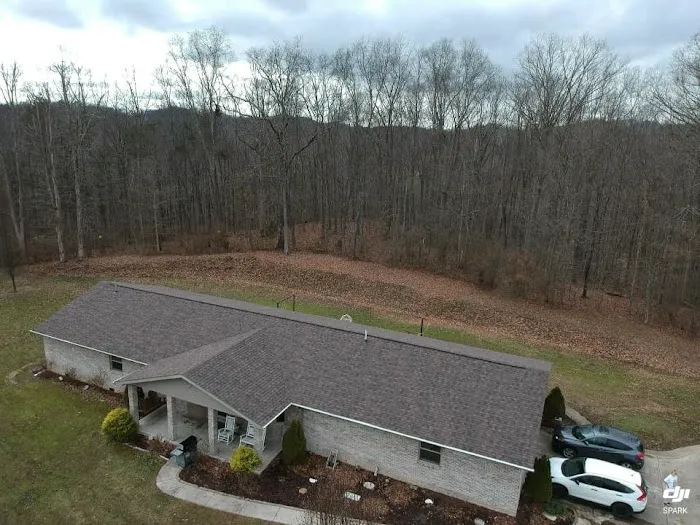 Ed's Home & Commercial Improvement Picture 1