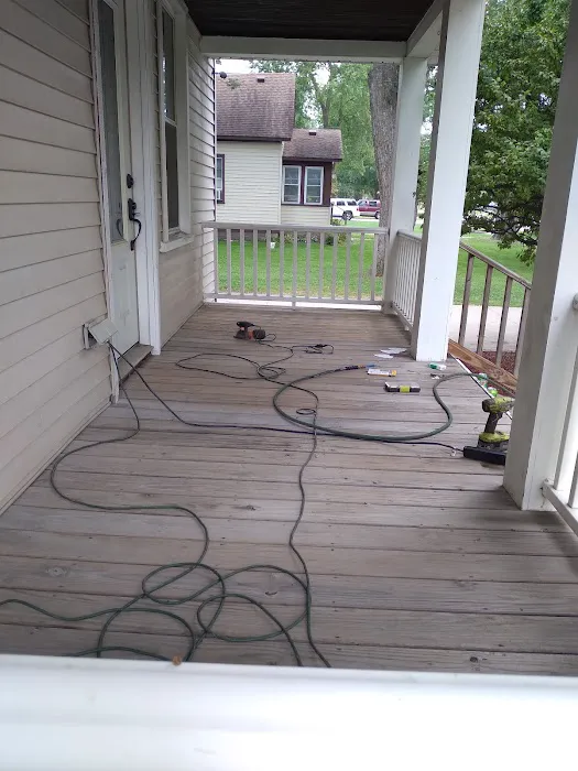 R&R Roofing/Renovations LLC Picture 4