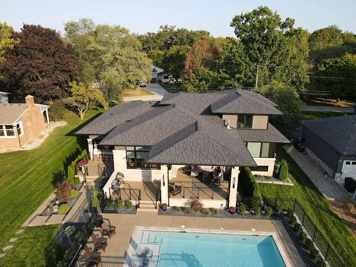 MCM Services Inc - ROOFING/SIDING/WINDOWS Picture 6