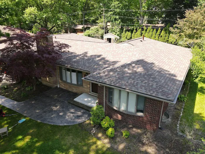 MCM Services Inc - ROOFING/SIDING/WINDOWS Picture 8