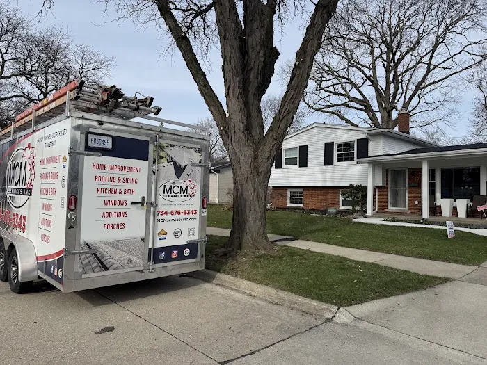 MCM Services Inc - ROOFING/SIDING/WINDOWS Picture 7