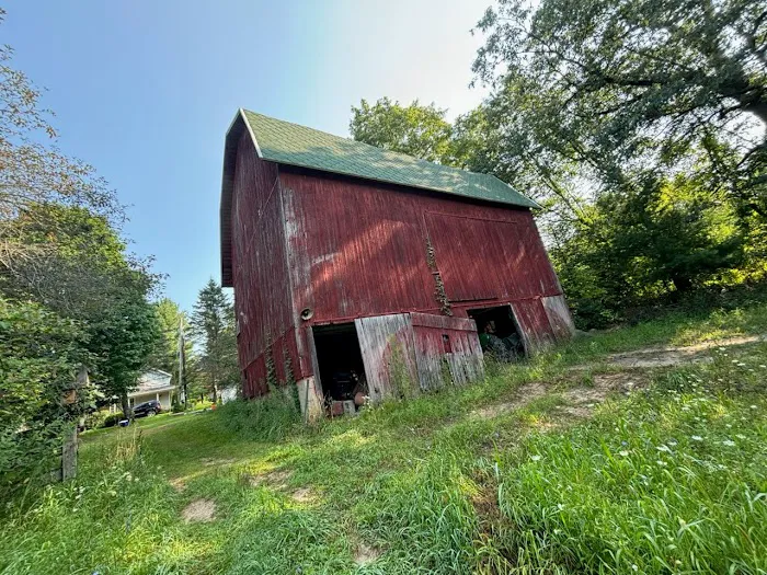TG&Y Construction - Roofing & Siding Charlotte Michigan Picture 8