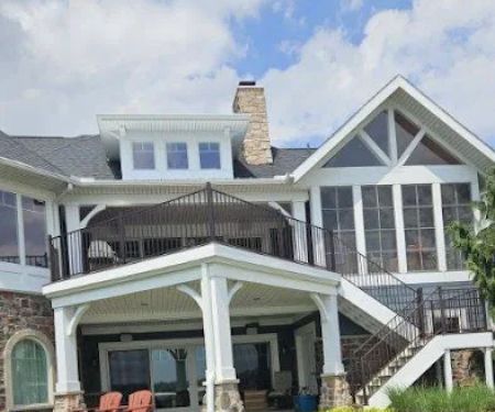 KM Roofing & Exteriors