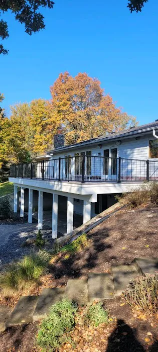 KM Roofing & Exteriors Picture 4