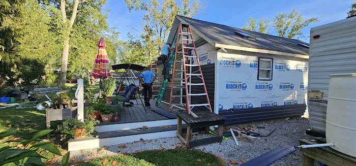 Currie Roofing Siding & Insulation Picture 4