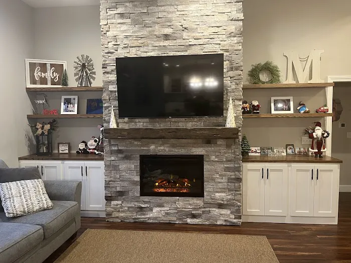 Flores Roofing & Remodel Picture 3