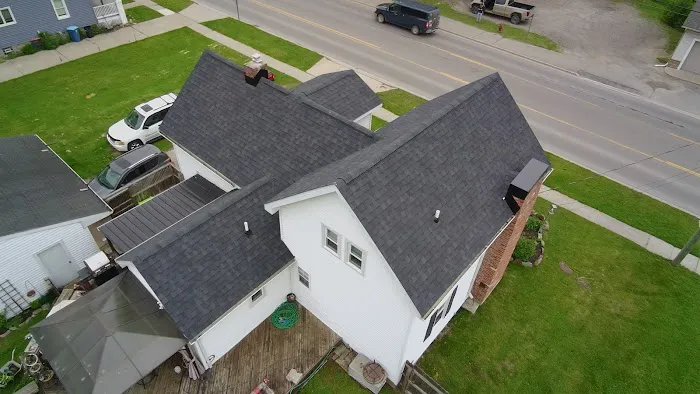 Roofing Army Picture 1