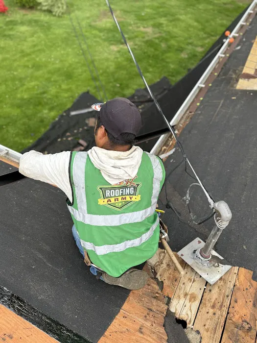 Roofing Army Picture 8