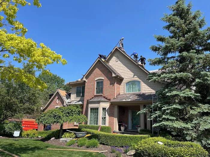 Lighthouse Exteriors Picture 3