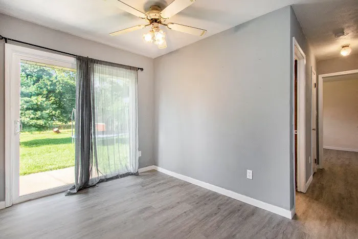 Pinnacle Roofing & Construction LLC Picture 6