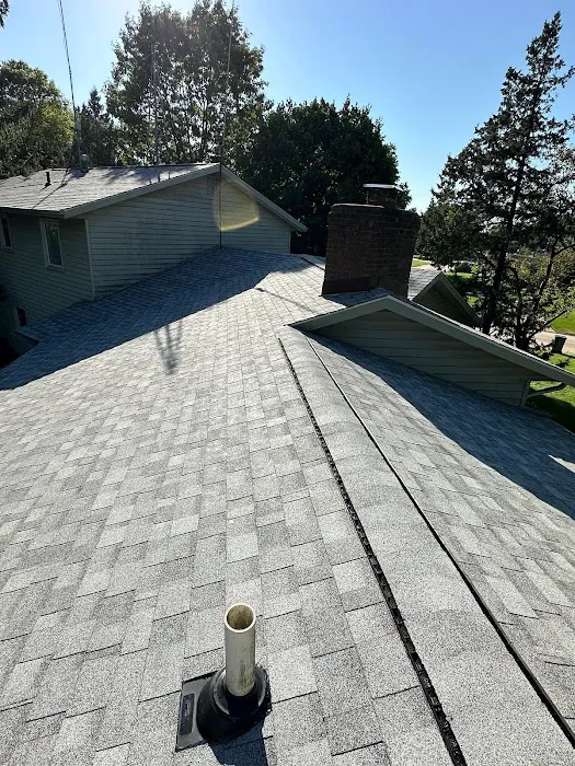 Professional Roofing Solutions & Construction LLC Picture 2