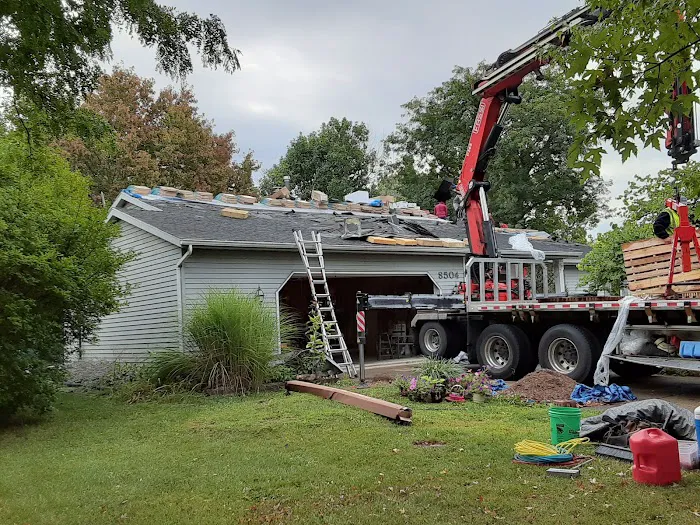 33 Carpenters Construction Picture 2