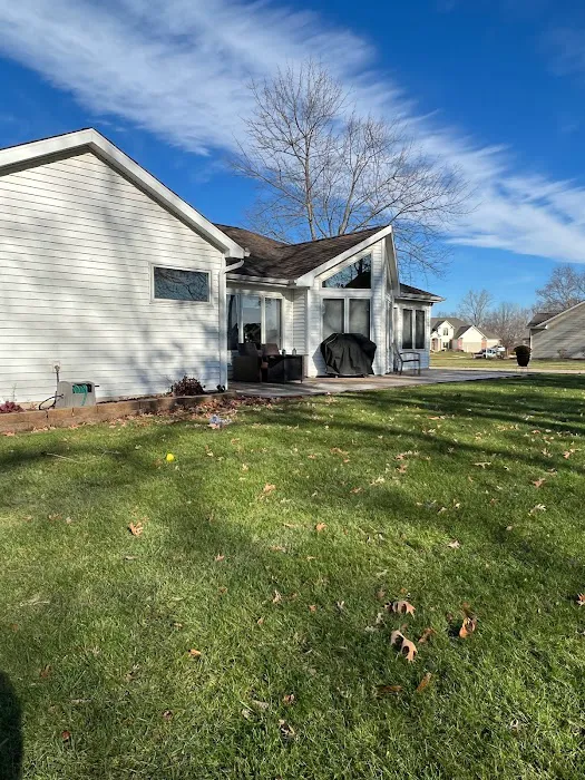 Red Wolf Roofing Picture 2