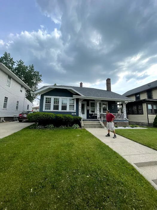 Red Wolf Roofing Picture 5
