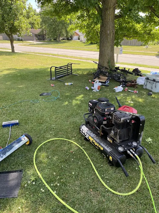 Bigs Roofing & Repair Picture 3