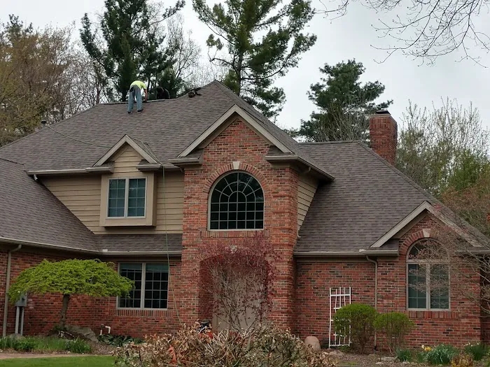 A-Plus Roofing and Remodeling LLC Picture 2